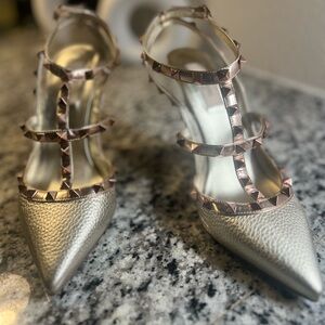 Valentino Heels! Gorgeous. Comfortable. Worn once to a wedding. Size 39.